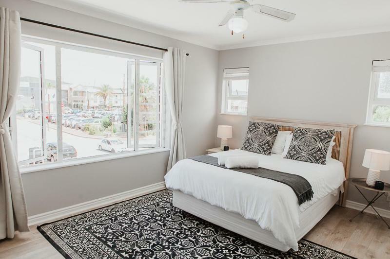 One On Gray Apartment クニスナ エクステリア 写真